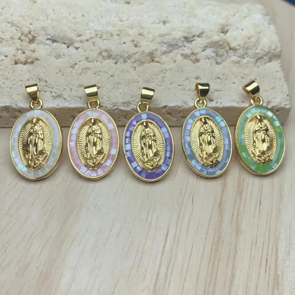 Wholesale Fashion Lady of Guadalupe Pendant Colorful Oval Inlaid Crystal Pendants Zircon Shell Necklace Pendant