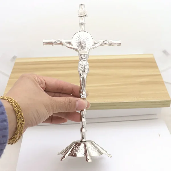Catholic Crucifix Retro Metal Craft Angel Figurine Engraved Ornaments for Home Office Decoration Retail Spot Supply Whol