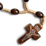 Wholesale Prayer Beads Bracelet Wooden Beads Bracelet Brown Color Cross Knotted Braid Decade Rosary - Image 2