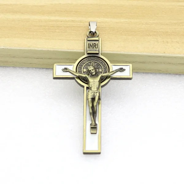 Mecrt Cross Jesus Pendant 7.5*4.5cm Church Catholic Christian Religion Saint Benedict Retro Cross INRI Multiple Colors J