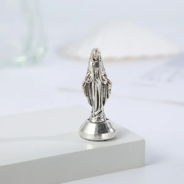 Statues of the Virgin Mary Our Lady of Guadalupe Ornament Figurine Engraving Catholic Statue Handicraft Decoration Gift