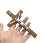 8.5*15cm Hot Selling Wooden Cross Customized Color Big Size with Alloy Crucifix INRI Wholesale Catholic Wood Cross - Image 3