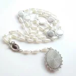Mecrt Fashion Seven Sorrow Chaplet White Pearl Beads Rosary Round Virgin Mary Pendant Religious Rosary Necklace - Image 5