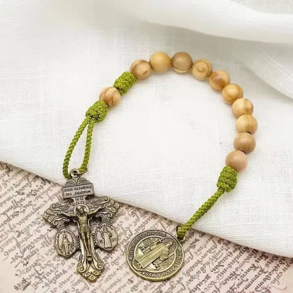 Catholic Religious 10mm Wooden Beads Pocket Rosary Fashion Charm Bracelets
