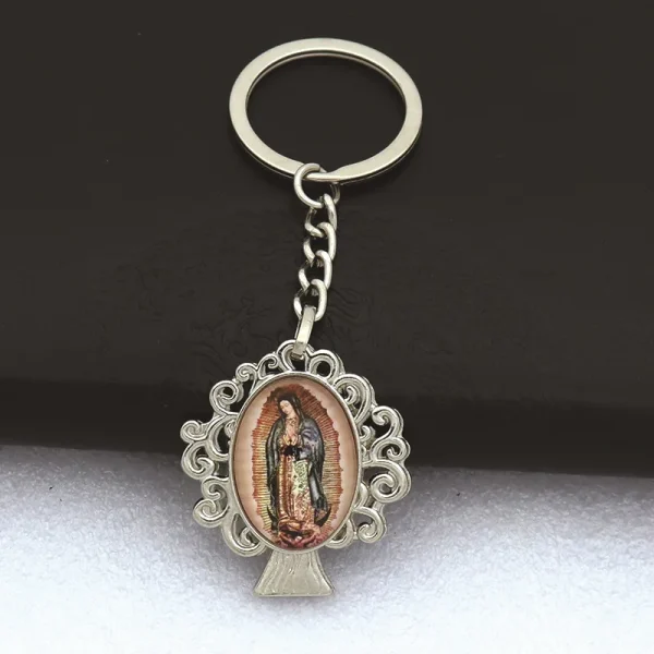 Spot Supply Alloy Material Jewelry Key Chain Car Bag Keychain Portrait Metal Pendant