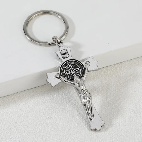 Catholic Creative Retro Alloy Keychain Pendant Retro Jewelry Accessories Jesus Gold and Silver Pendant Accessories Whole