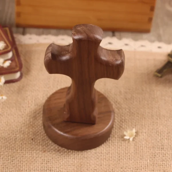 Mecrt Carved Beech Wood Cross Crafts Gifts for Church Table Decor Black Walnut Wooden Cross for Easter Ornaments Home De