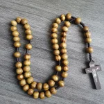 Mecrt Cheap Catholic Rosary 10mm Pine Wooden Beads Jewelry Christmas Gift Easter Church Prayer Beads Wholesale - Image 3