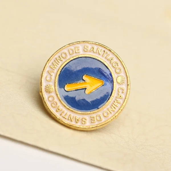 Medal Brooch of the Camino De Santiago Pilgrimage Route Colorful Cross Metal Badge Church Clothing Accessories Jewelry W