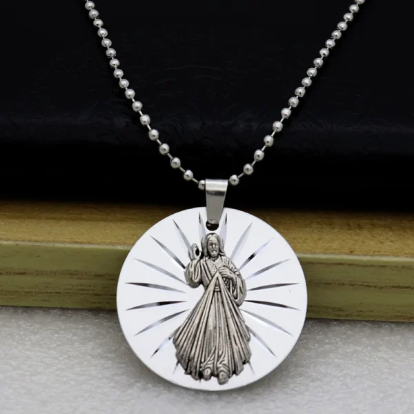 Catholic Jesus Pendant Metallic Fashion Personality Necklace Accessories Laser Craft Jewelry Necklace Pendant