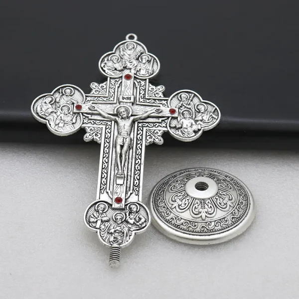Catholic Jesus Cross Home Office Retro Metal Desk Casted Jewelry Ornaments Elegant Cross-Themed Decorative Accessories