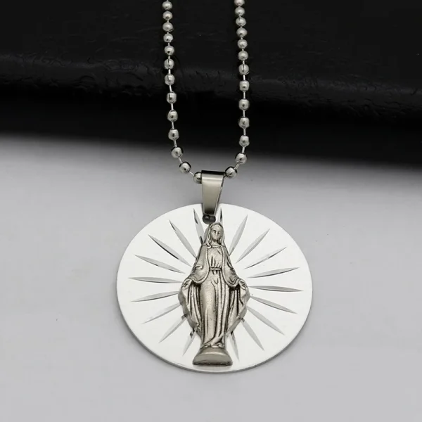 Catholic Jesus Pendant Metallic Fashion Personality Necklace Accessories Laser Craft Jewelry Necklace Pendant