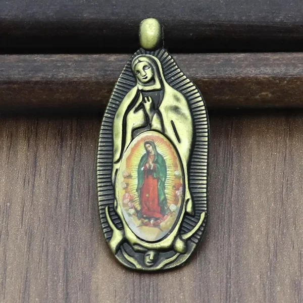 Wholesale Handmade Metal Accessories Car Bag Retro Cartoon Keychain Pendant