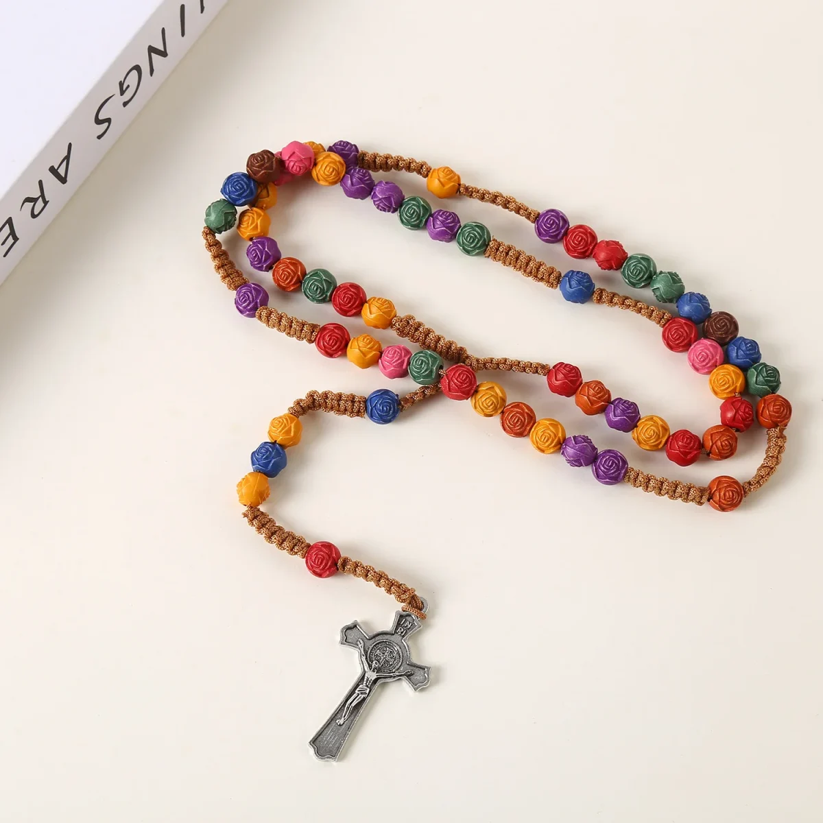 High Quality Catholic Rosary Chain Prayer Beads Colorful with Flower 10mm Plastic Beads Alloy Cross Jesus Charm Centerpiece - Image 2