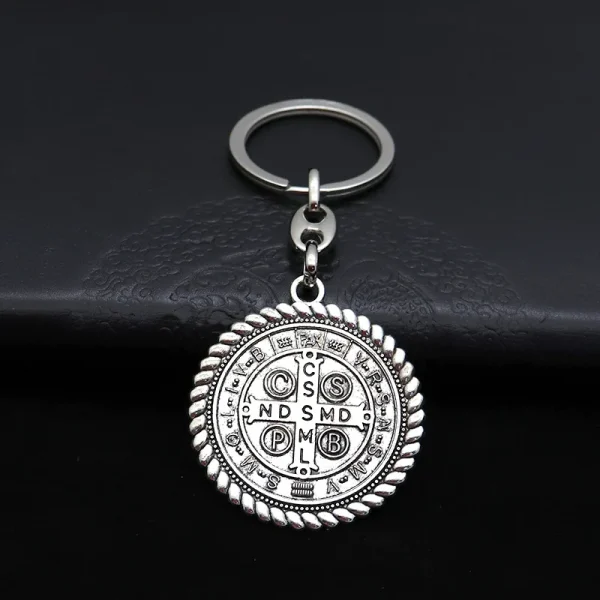 Creative Keychain Pendant Car Bag Keychain Pendant Mobile Phone Decorative Metal Pendant