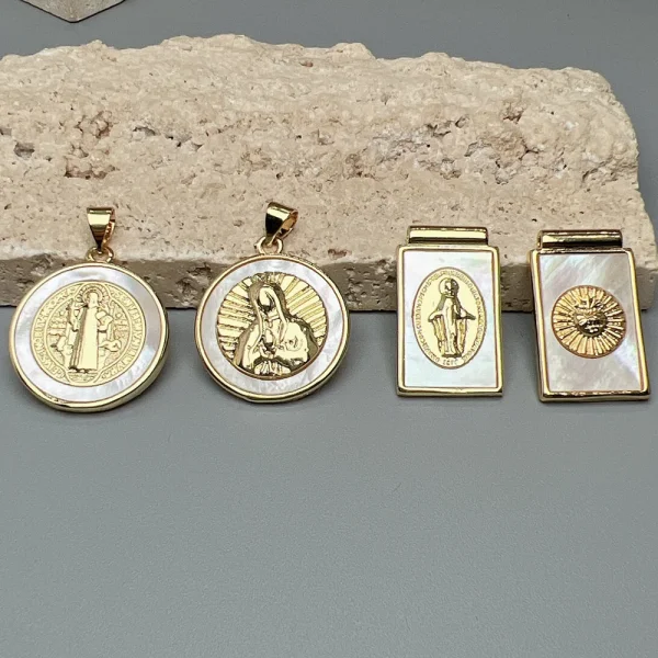 Women’s Retro Religious Portrait Pendant 18K Gold DIY Jewelry Accessories Hot-Selling Cross-Border Necklace Pendan