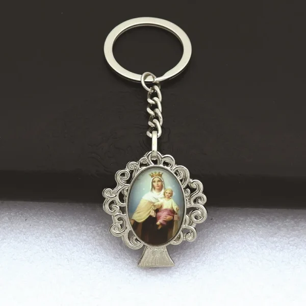 Spot Supply Alloy Material Jewelry Key Chain Car Bag Keychain Portrait Metal Pendant