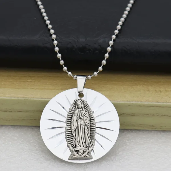 Catholic Jesus Pendant Metallic Fashion Personality Necklace Accessories Laser Craft Jewelry Necklace Pendant