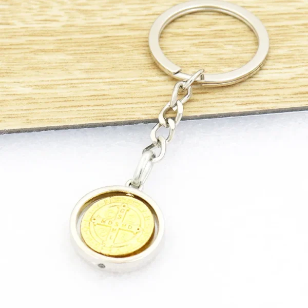 Sell Like Hot Cakes Will Spin Jewelry Necklace Pendant Exquisite Car Bag Key Pendant Gold Alloy Phone Pendant