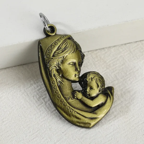 Factory Direct DIYMetal Jewelry Parts Virgin Mary Pendant Keychain Hanging Accessories Alloy