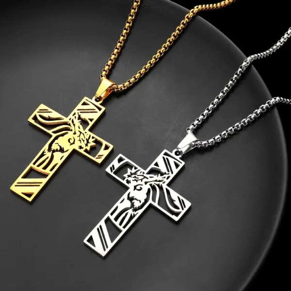Cross Men’s Retro Fashion Pendant Necklace Hot Selling Stainless Steel Hollow Cross Titanium Steel Personalized