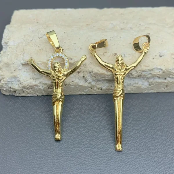 Wholesale Metal Crystal Zircon Holy Jesus Pendant Charms Jewelry Making DIY for Necklace Catholic 18k Gold Jewelry Acces