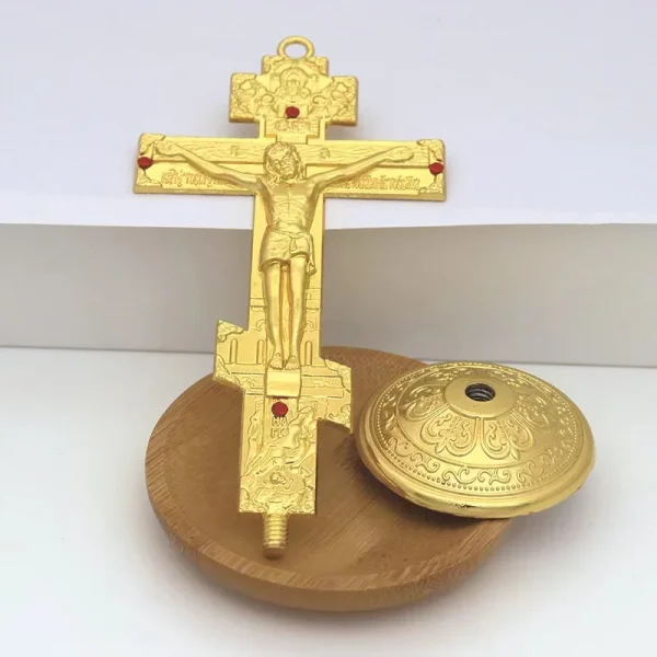 Mecrt Hot Sale 14*6.7cm 57g Orthodox Standing Crucifix Table Cross Gold Antique Ribbon Base Jesus Ornament Gift