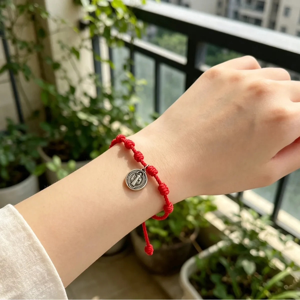 Fashion Lucky Red Rope Bracelet Handwoven Hand Rope Set Couple Bracelet - Image 2