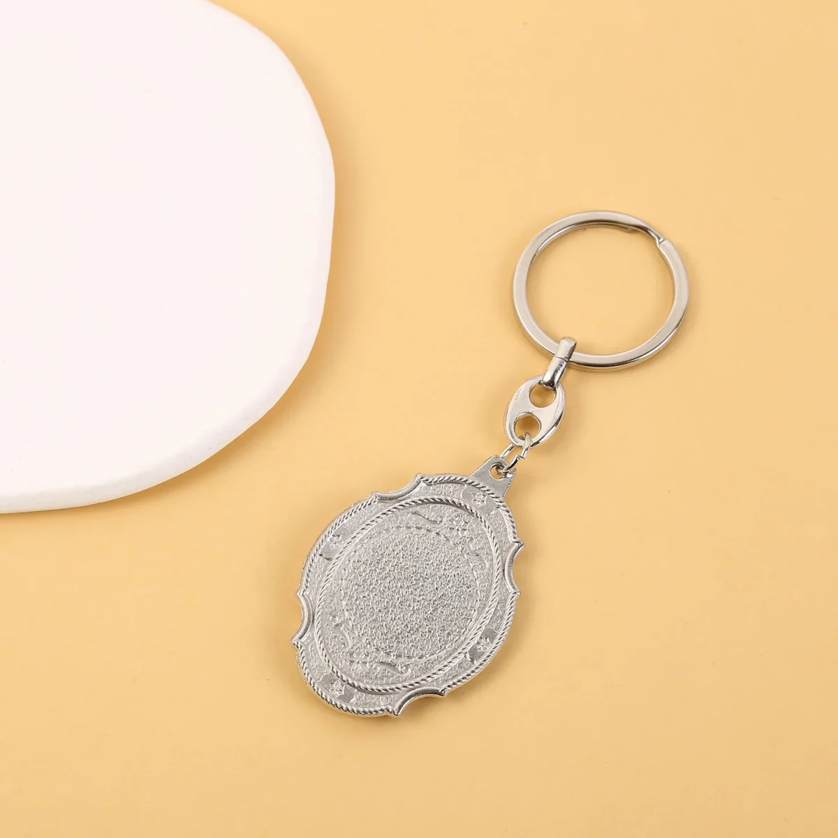 Catholic Patron Saint Travel Master Saint Keychain Pendant Zinc Alloy Ring Creative Communion Baptism Hanging Decorations - Image 4