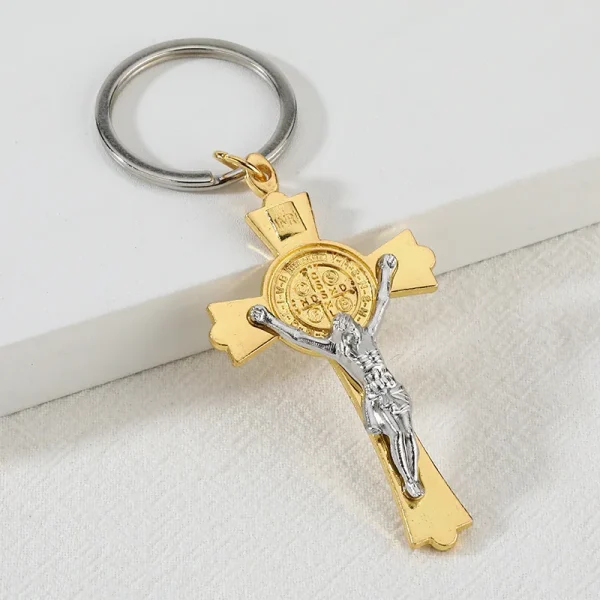 Catholic Creative Retro Alloy Keychain Pendant Retro Jewelry Accessories Jesus Gold and Silver Pendant Accessories Whole