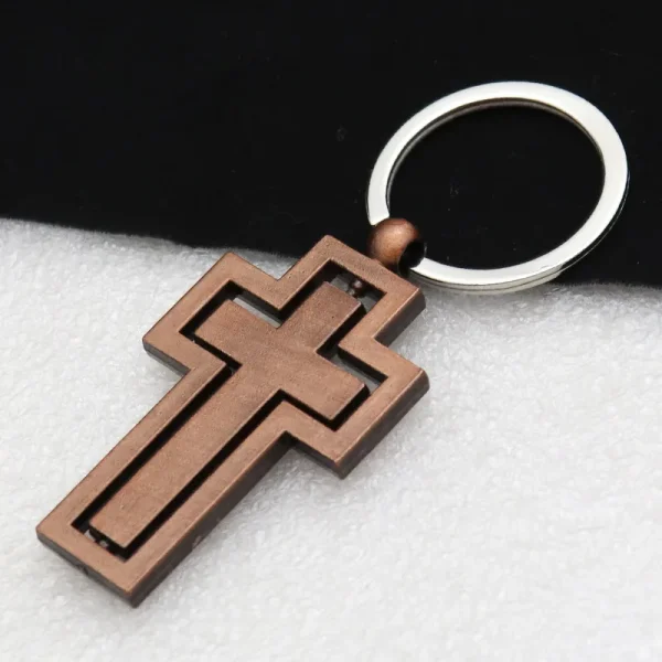 Rotating Metal Pendant Keychains in Stock Men’s and Women’s Car Key Chain Accessories Christian Cross Easter