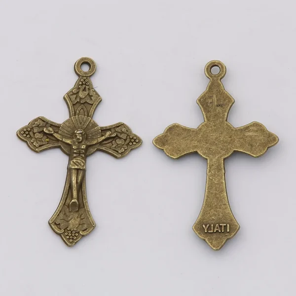 Mecrt Catholic Cross Pendant Zinc Alloy Colorful Jesus DIY Jewelry Accessories