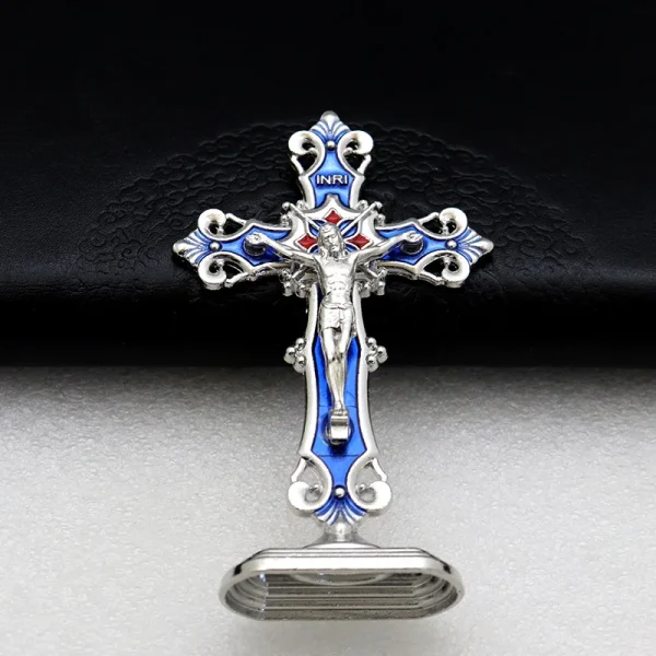 Mecrt Creative Gold-Plated Metal Crucifix Ornaments Catholic Cross Decorative Items for Home Office Christmas Elegant De