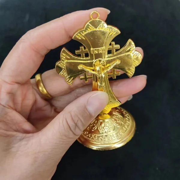 Wholesale Vintage Metal Ornaments for Home Office Decor Creative Vintage Car Ornaments Digital Plated Christmas
