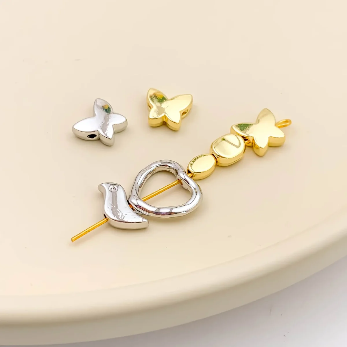Moyamiya Gold Plated Metal Material Jewelry Clasps Necklace Bracelet Heart Butterfly Beads Loose Handmade DIY Accessories - Image 3