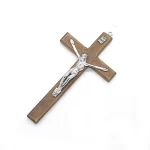 8.5*15cm Hot Selling Wooden Cross Customized Color Big Size with Alloy Crucifix INRI Wholesale Catholic Wood Cross - Image 4
