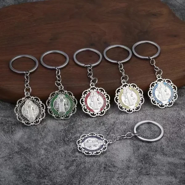 Little Vintage Metal Tag Round Pendant Key Chain Pendant Cell Phone Bag Beauty Accessory Key Chain