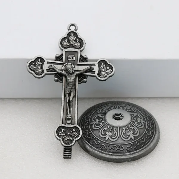 Wholesale Vintage Metal Ornaments for Home Office Decor Creative Vintage Car Ornaments Digital Plated Christmas