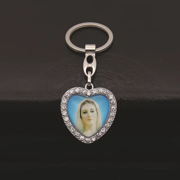Wholesale and Retail Car Bag Metal Keychain Men’s and Women’s Picture Frame Keychain Jewelry Pendant