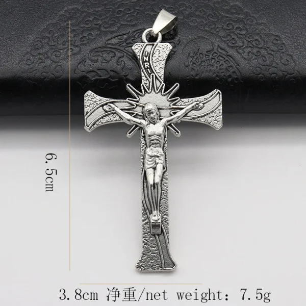 Mecrt Catholic Crucifix Beauty Necklace Keychain Pendant Fashionable Alloy Cross Shell Unisex Source Clothing Pendants C