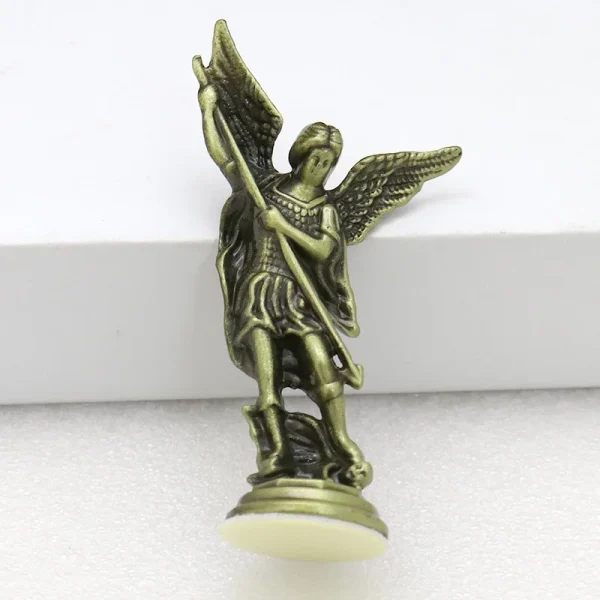 Vintage Metal Craft Keychain Ornament Pendant Michael Angel Figurine with Engraved Carving Home Decoration Source