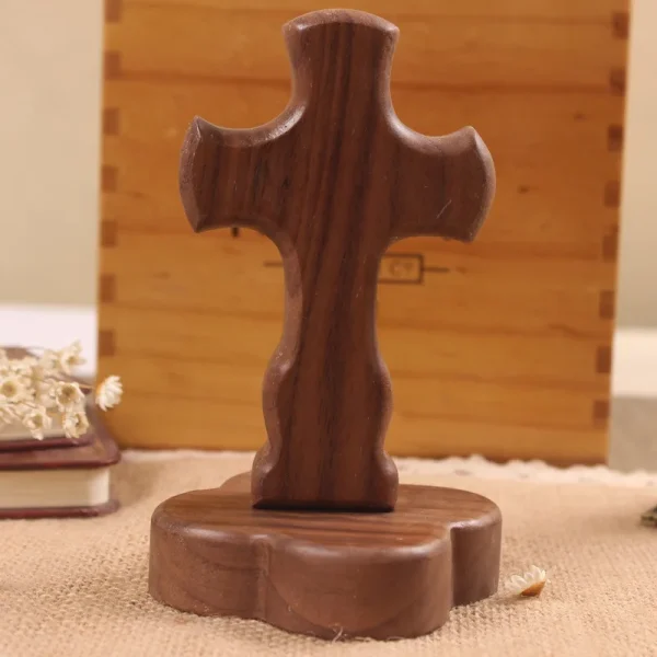 Mecrt Carved Beech Wood Cross Crafts Gifts for Church Table Decor Black Walnut Wooden Cross for Easter Ornaments Home De