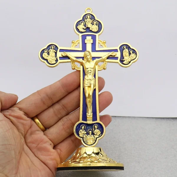 Catholic Jesus Cross Home Office Retro Metal Desk Casted Jewelry Ornaments Elegant Cross-Themed Decorative Accessories