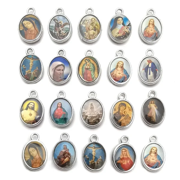 European and American retro Catholic oval three-hole alloy cross pendant pendant DIY jewelry accessories