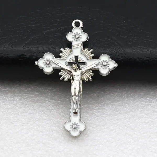 Metal Cross Crucifixes Christ Jesus Religious Catholic Cross Gift 5.5*3.5cm Multiple Colors Jewelry Pendants Wholesale