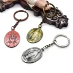 Mecrt 2024 New 3*4.4CM Virgin Mary Pendant Metal Keychain with Virgin Mary Keyring OUR MARIE Keychains