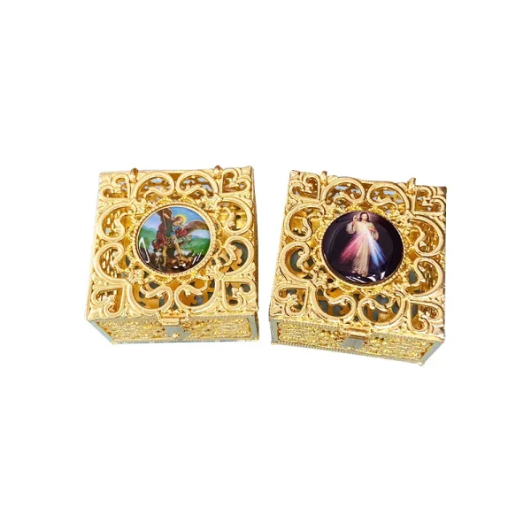 Vintage Gold Silver Alloy Medal Catholic Theme Cross Shape Christmas Gift Box Carved Metal Hollow Packaging