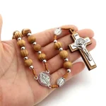 Mecrt Catholic Rosary Crucifix Retro Wood Beads Alloy Benedic Jesus Christ Cross Virgin Mary Pendant Rosaries Necklace - Image 3