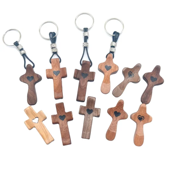 American Style Walnut Wood Handheld Thumb Cross for Easter Church Manufacturer