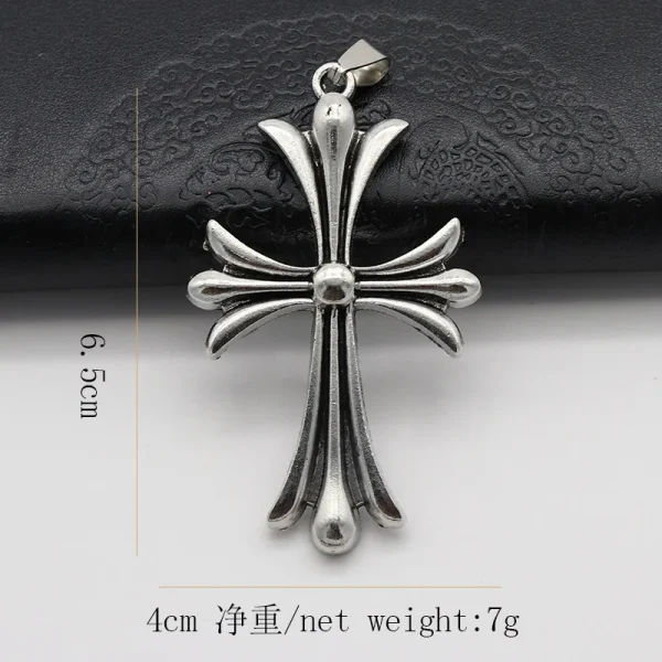 Mecrt Catholic Crucifix Beauty Necklace Keychain Pendant Fashionable Alloy Cross Shell Unisex Source Clothing Pendants C